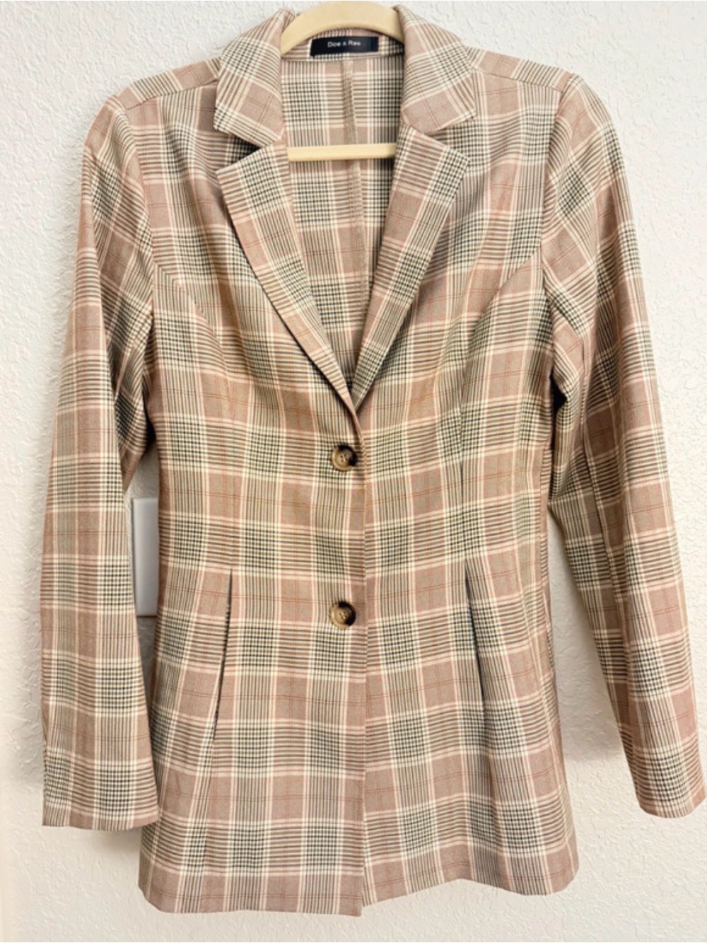 Doe & Rae Tan and Cream Plaid Blazer